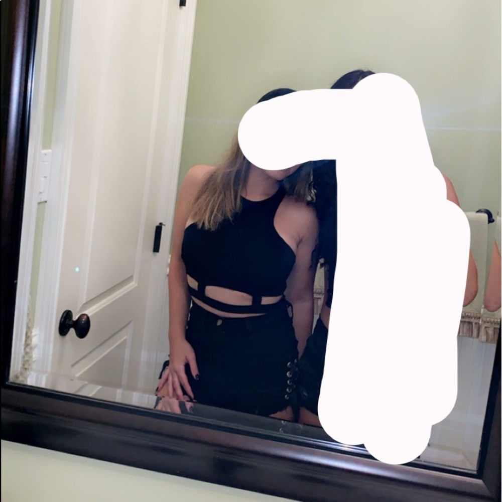 Black halter crop top